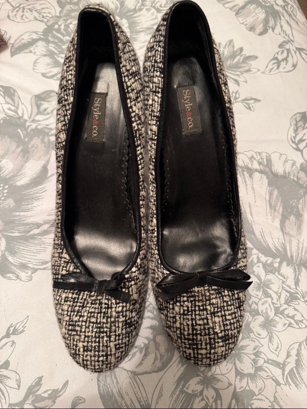 Style & Co. Black and White Tweed Bow Ballet heels 3”
